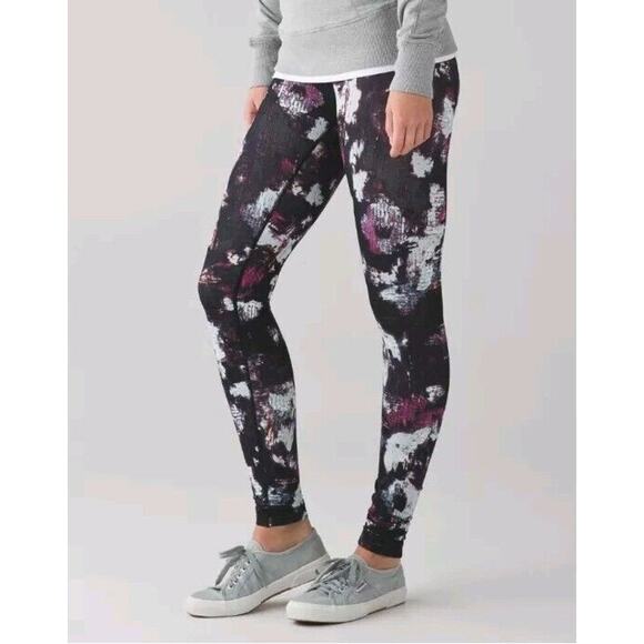 Lululemon Wunder Under Pant (Hi-Rise) Kara Blossom Multi Size 4 Stretch - Picture 1 of 7